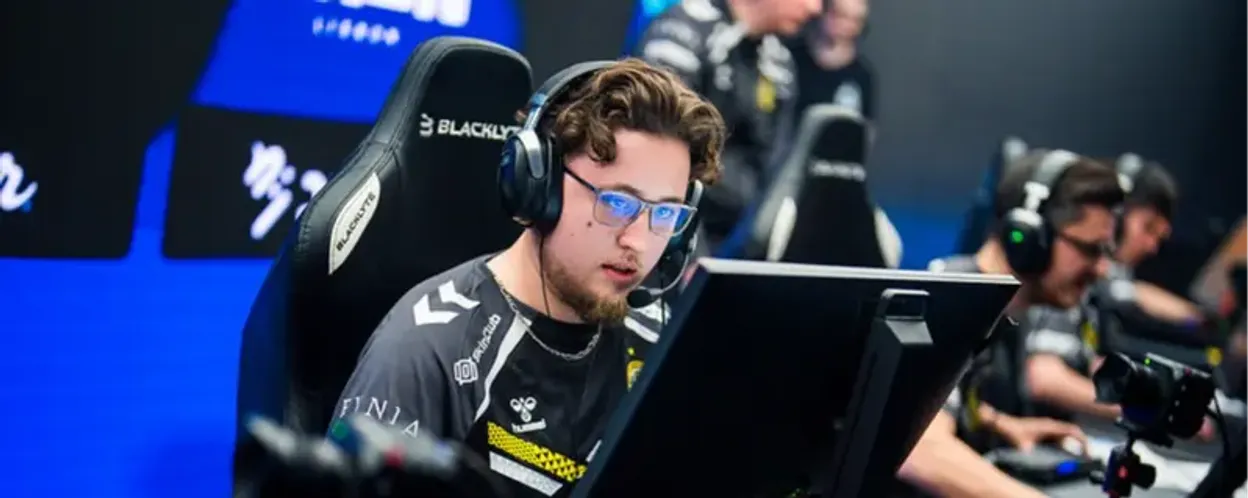 Nix TI14解说独树一帜：风趣风格与深入战术分析